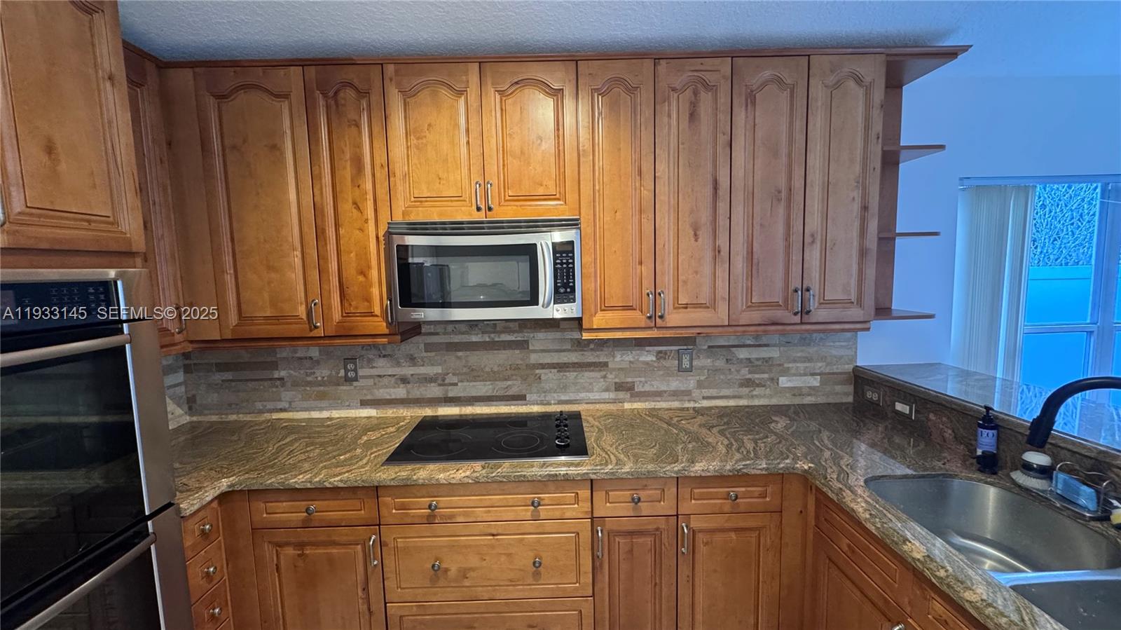 HEFTLER HOMES AT PEMBROKE - Residential