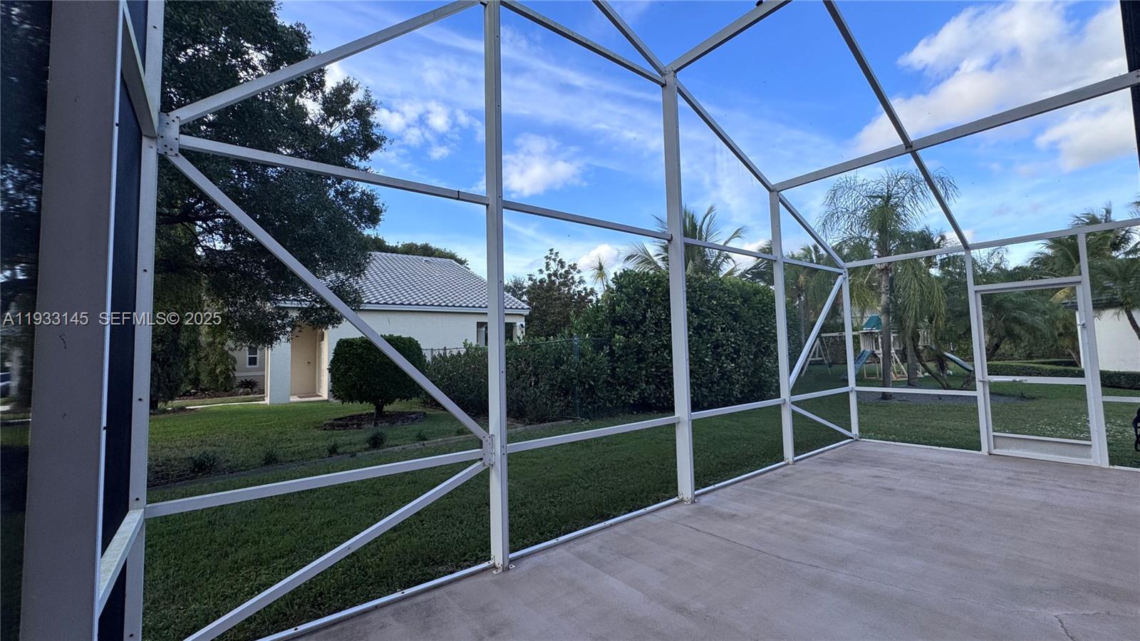 HEFTLER HOMES AT PEMBROKE - Residential