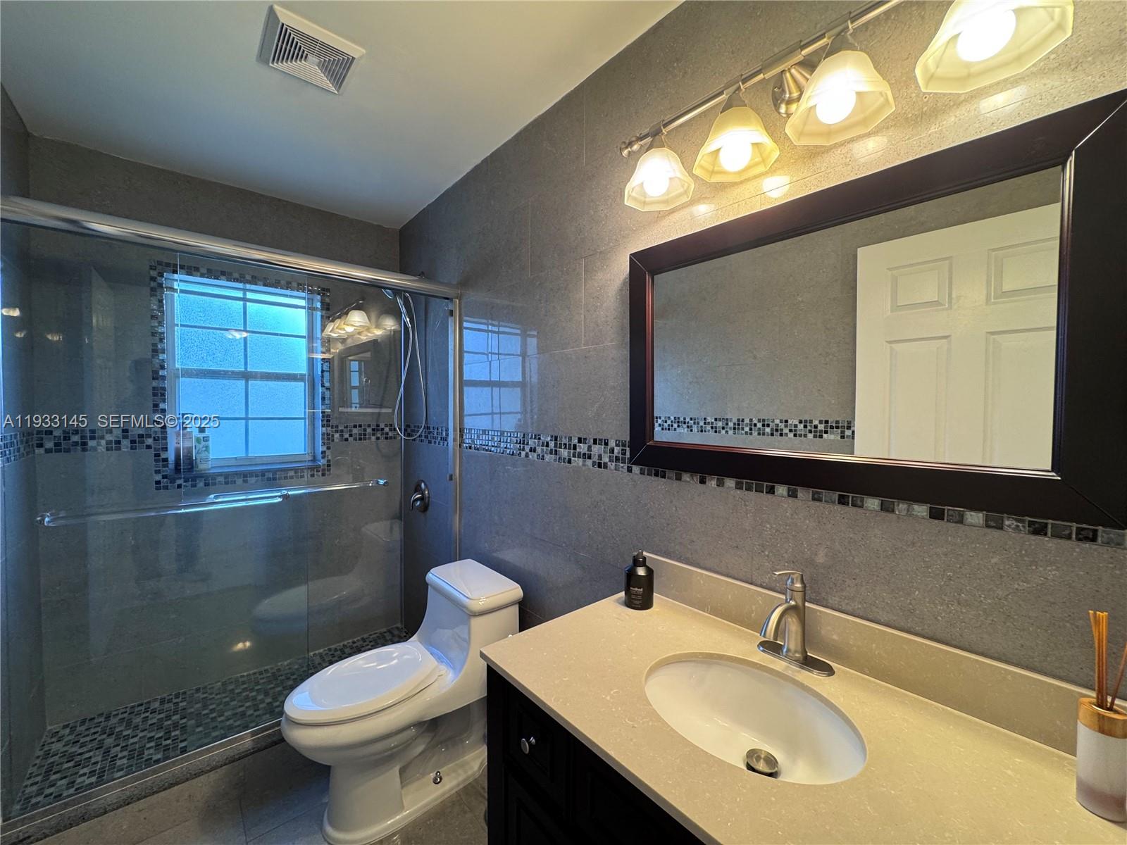 HEFTLER HOMES AT PEMBROKE - Residential