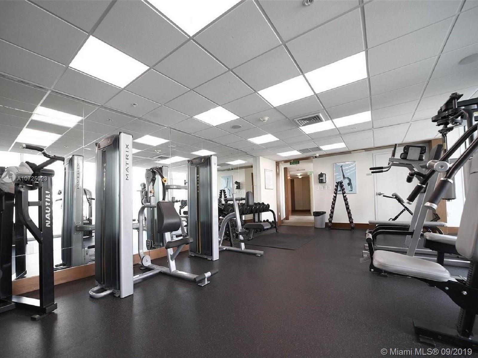 BRICKELL ON THE RIVER S T - Residential