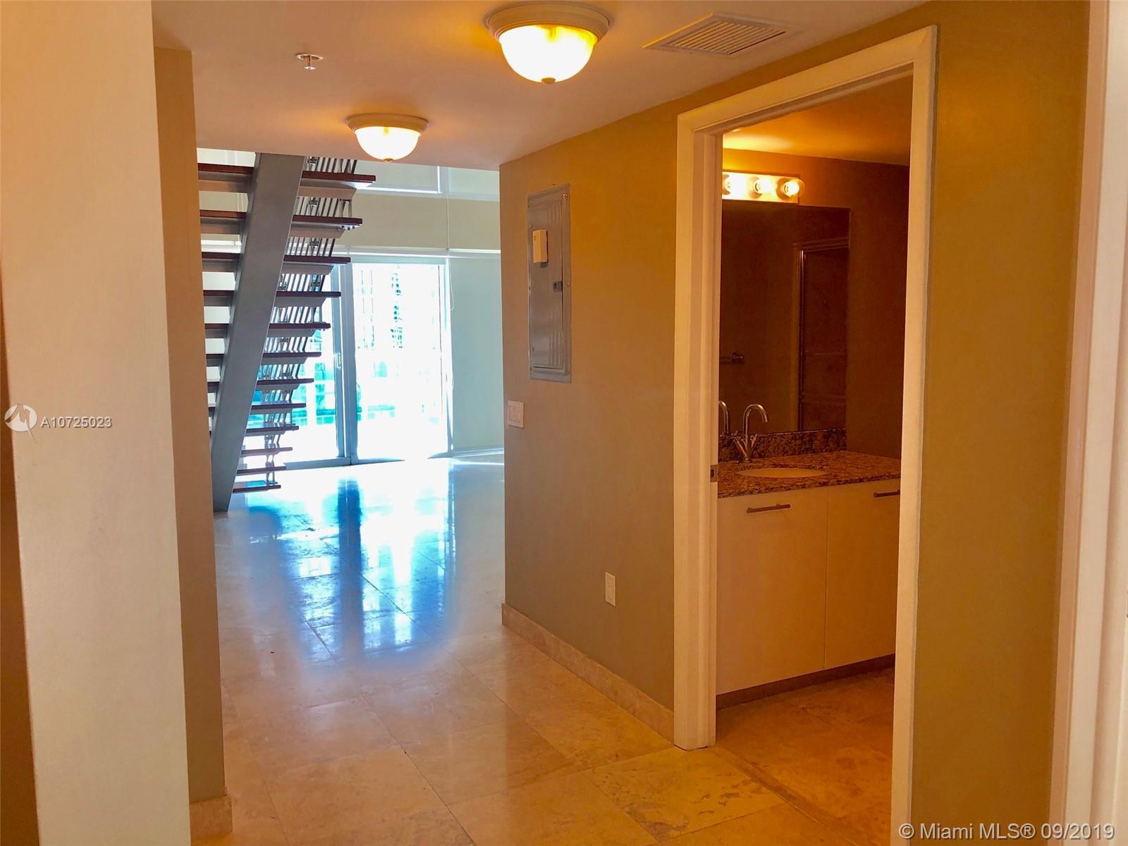 BRICKELL ON THE RIVER S T - Residential