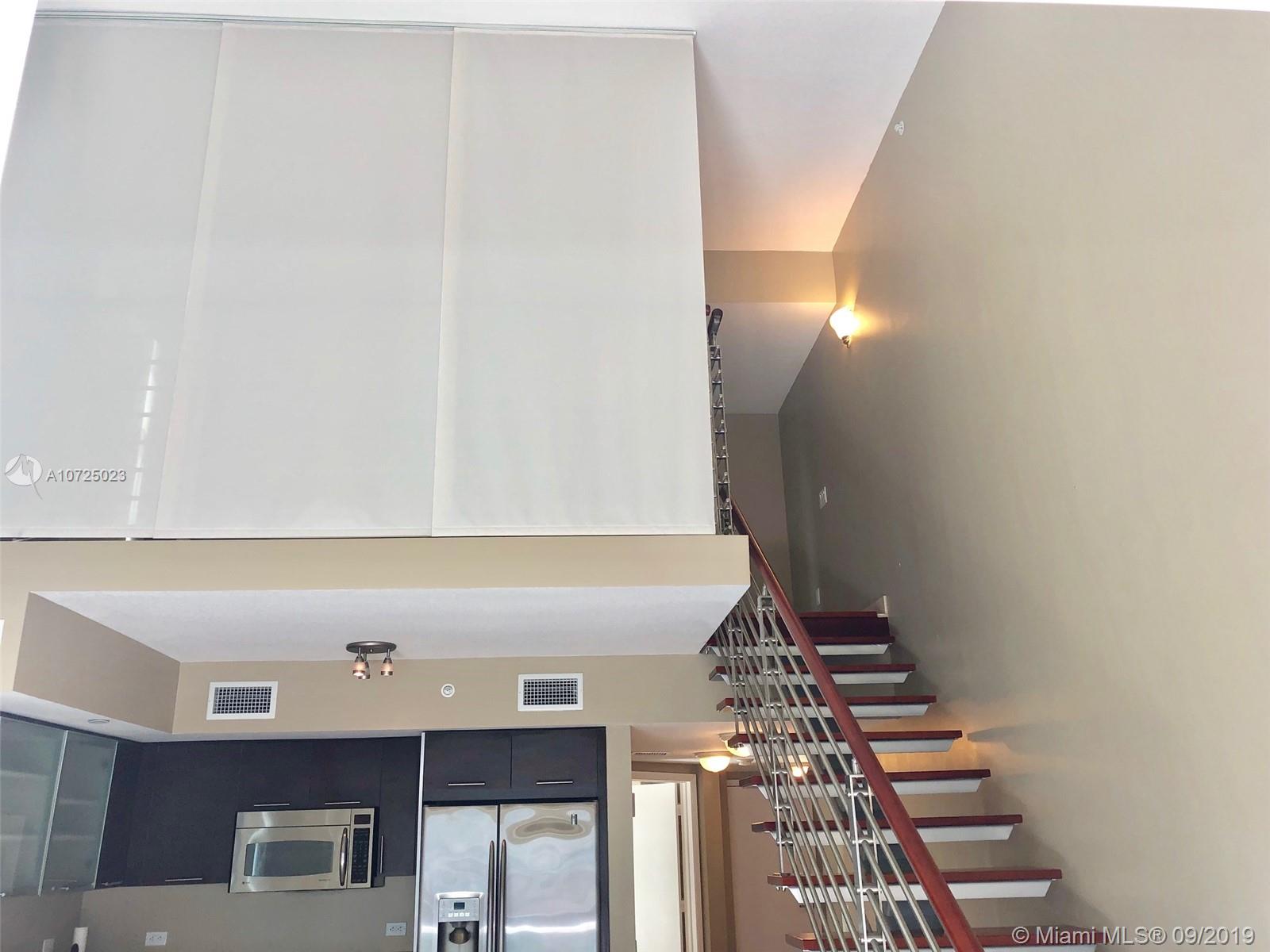 BRICKELL ON THE RIVER S T - Residential