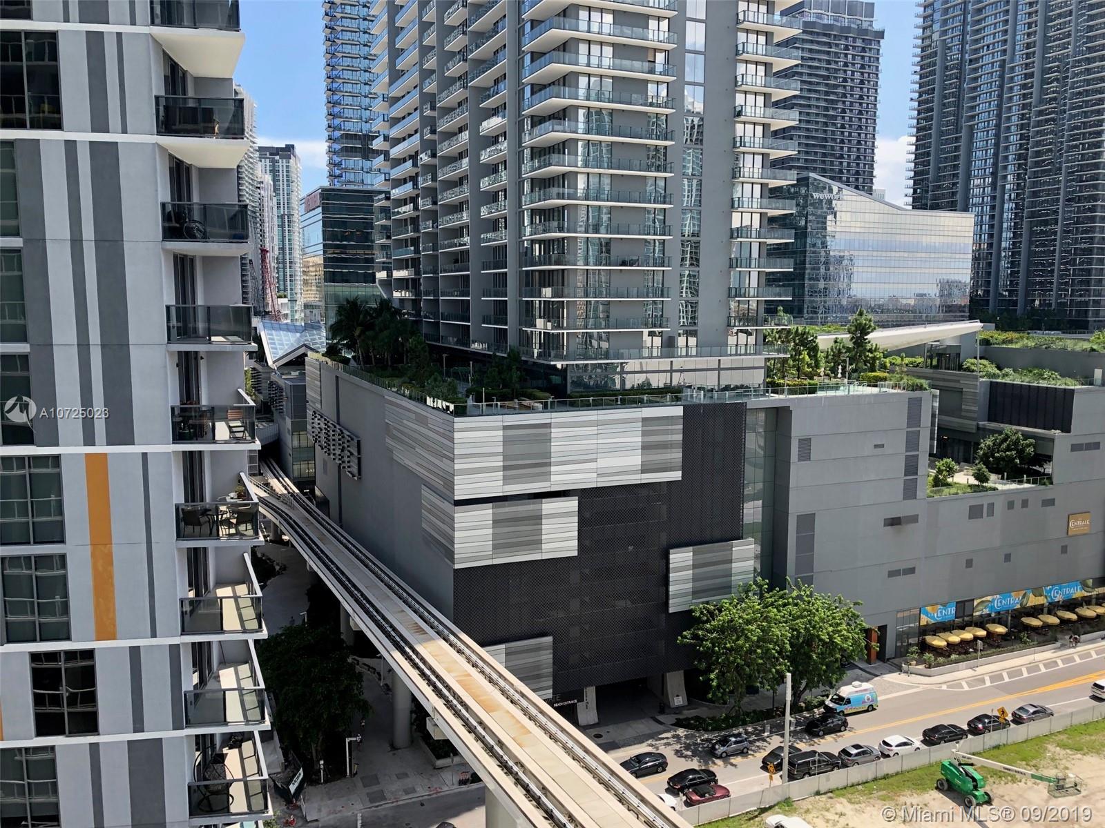 BRICKELL ON THE RIVER S T - Residential