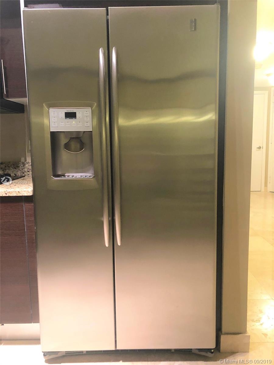 BRICKELL ON THE RIVER S T - Residential