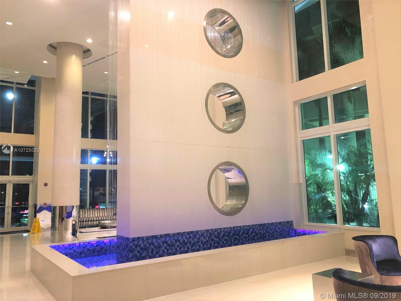 BRICKELL ON THE RIVER S T - Residential