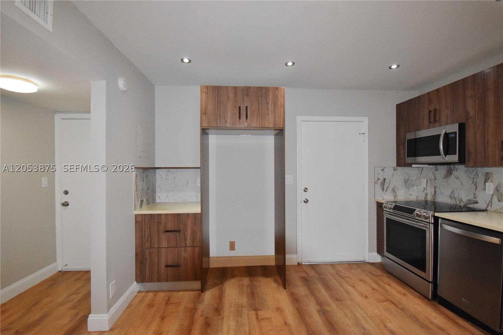 View photos, virtual tours, details... 2291 NW 48th Ter 214