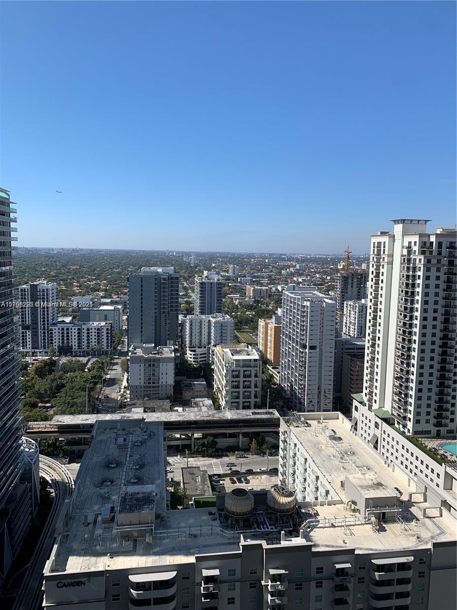 1000 Brickell Plz 3404