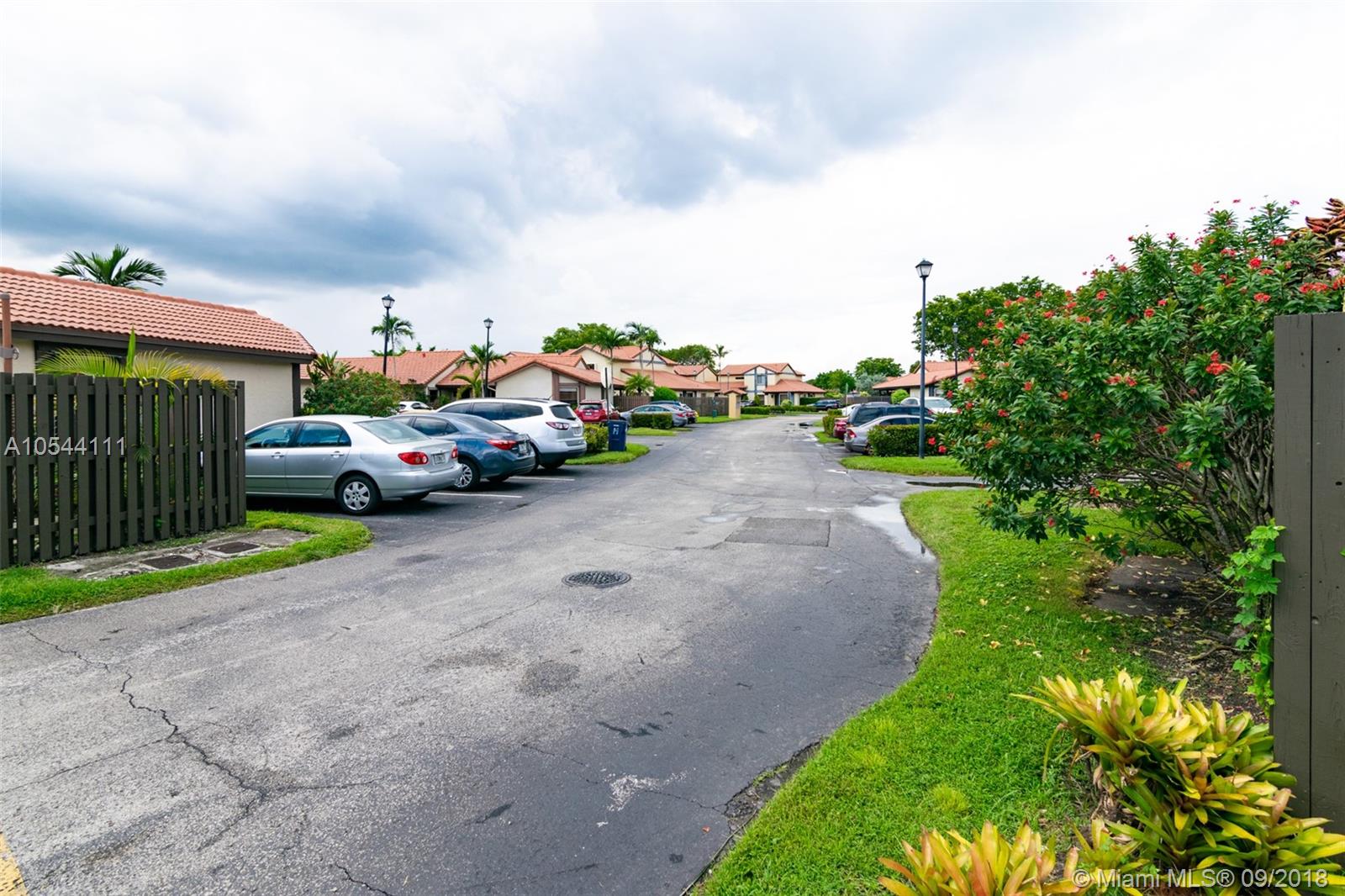 LKS OF MEADOW VILG HOMES - Residential