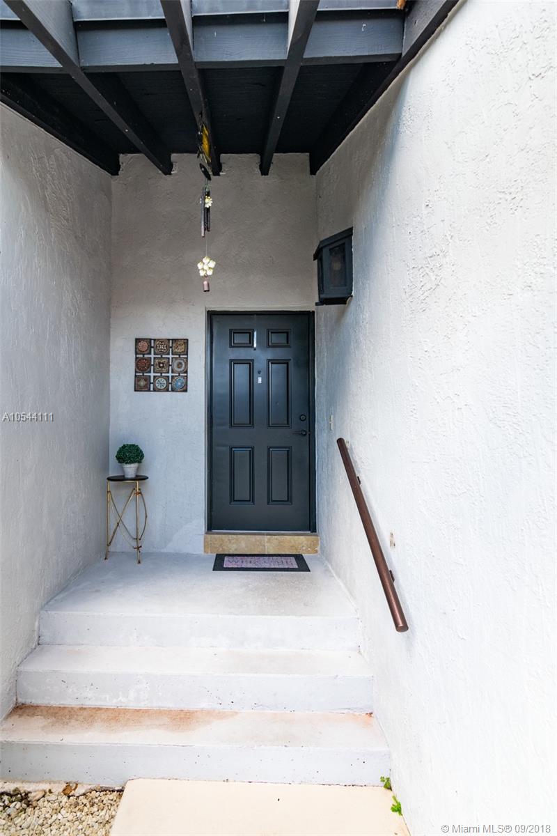 LKS OF MEADOW VILG HOMES - Residential