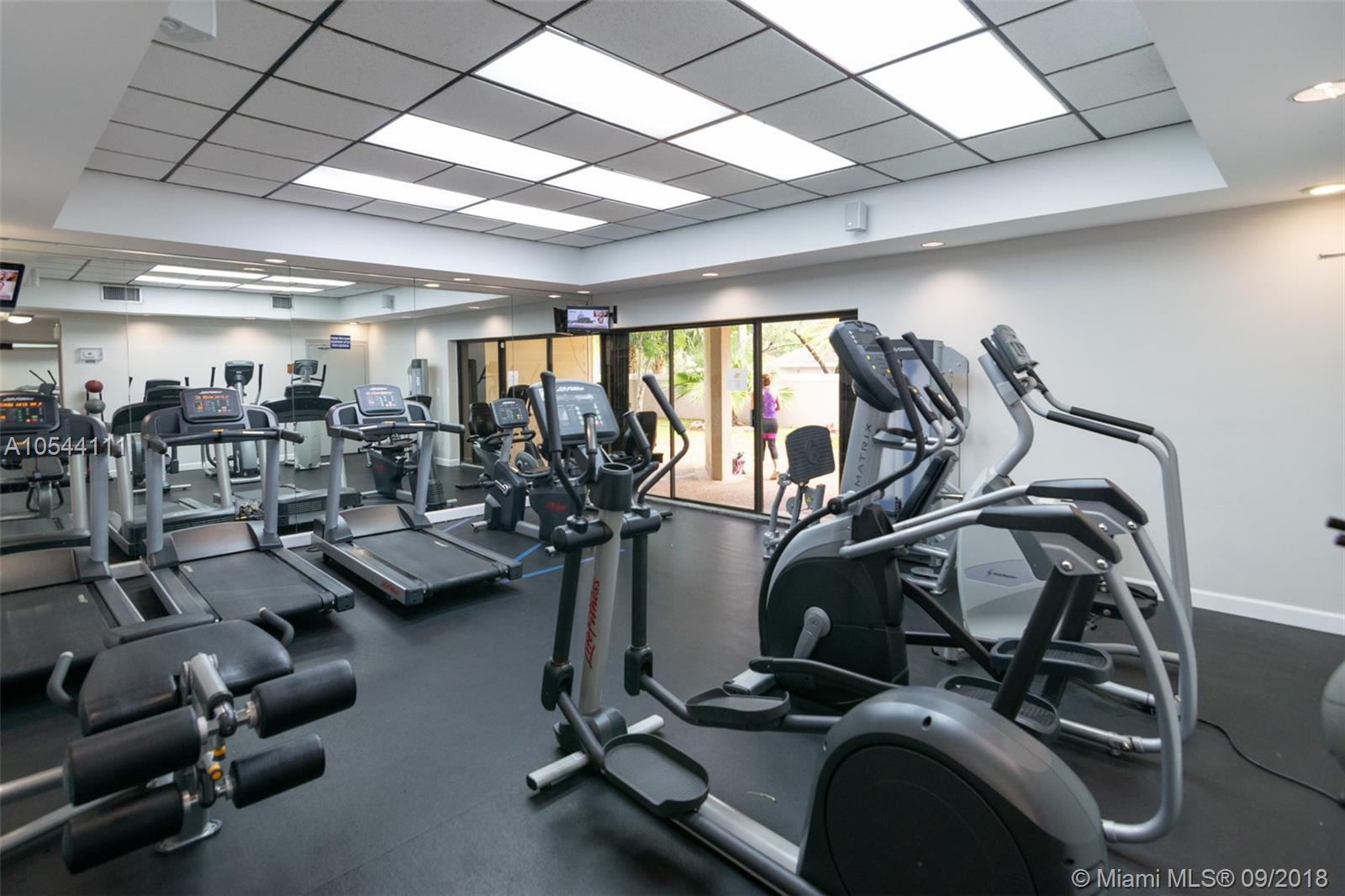 LKS OF MEADOW VILG HOMES - Residential