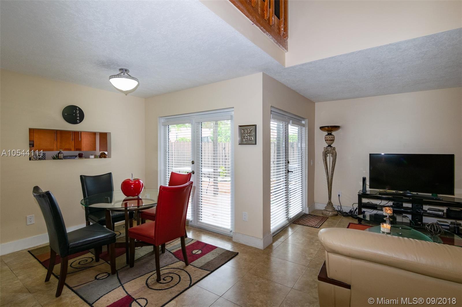 LKS OF MEADOW VILG HOMES - Residential