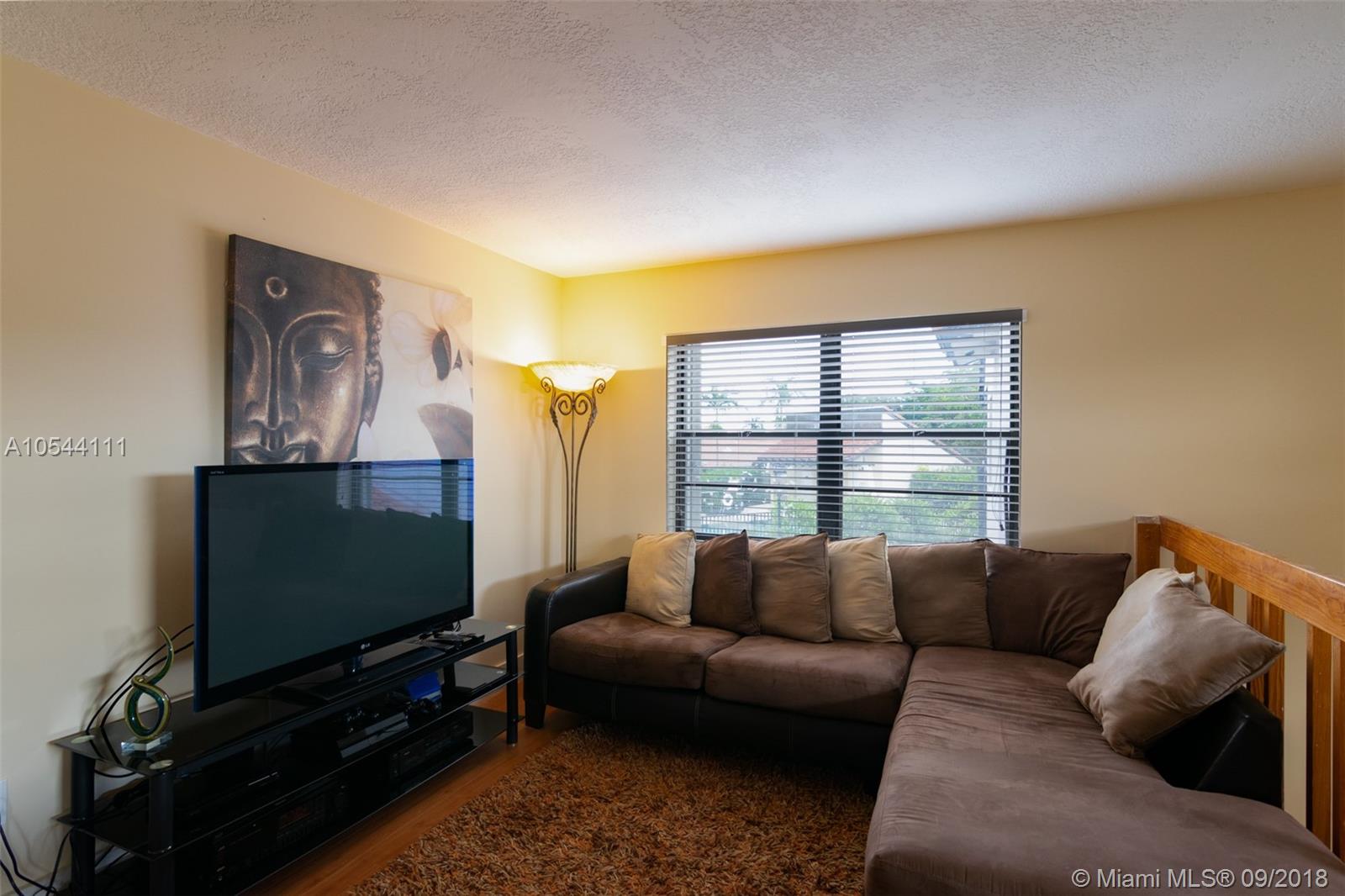 LKS OF MEADOW VILG HOMES - Residential