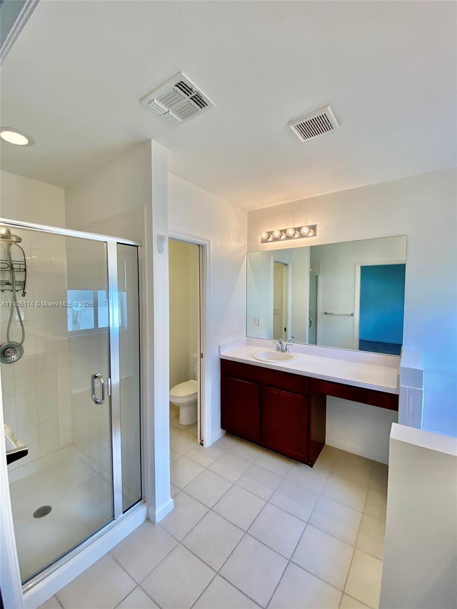 WALDEN TOWNHOMES - Residential Lease