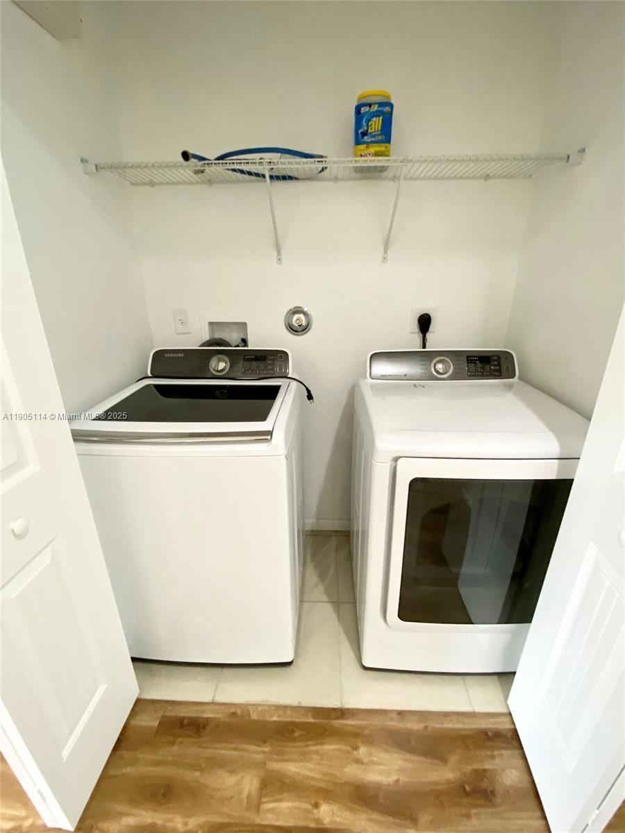 WALDEN TOWNHOMES - Residential Lease