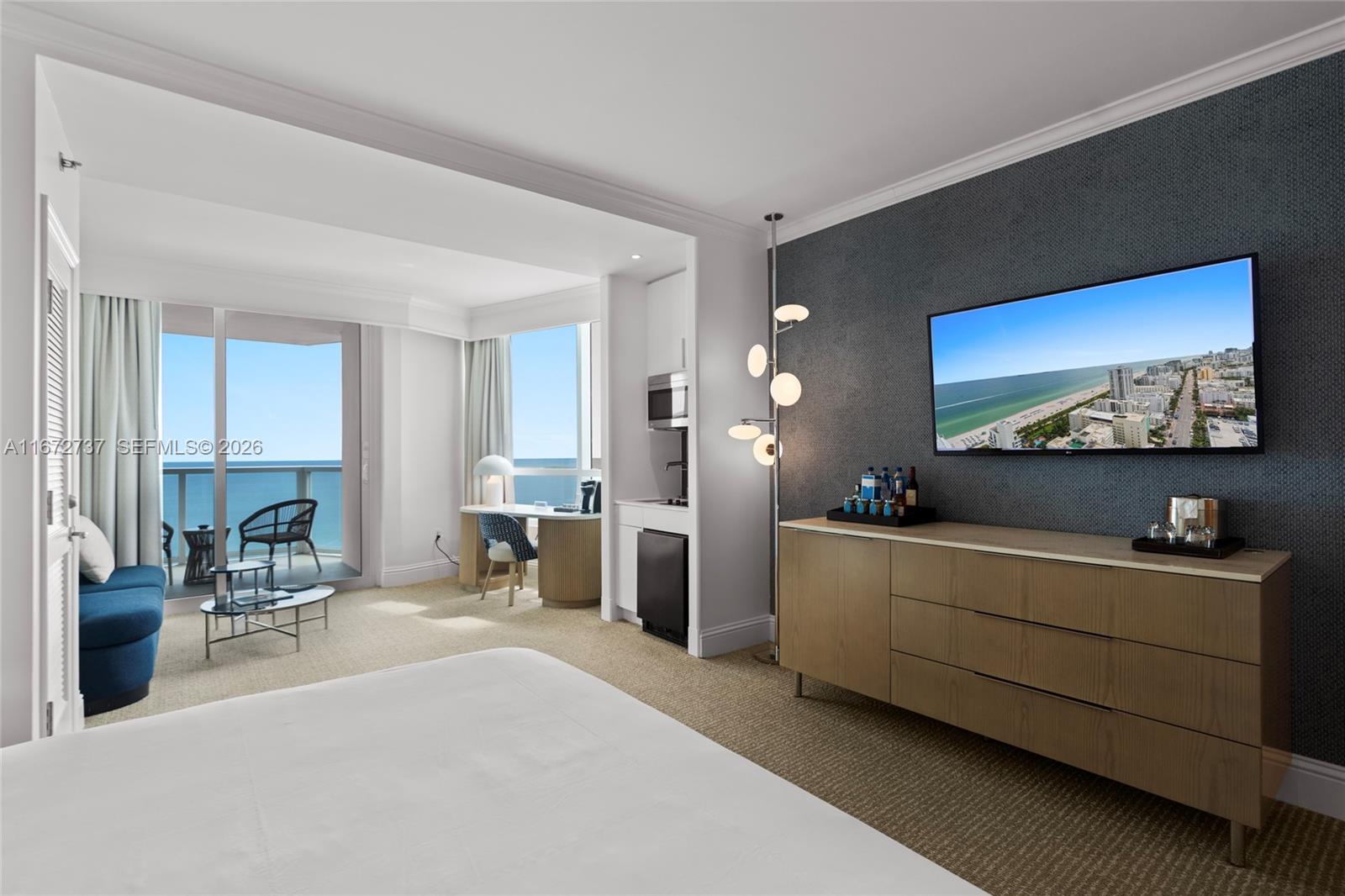 Fontainebleau II Tresor - Residential