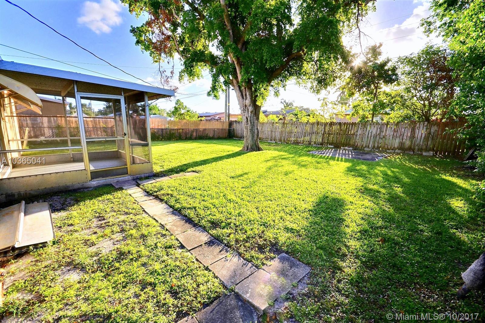 SUNSHINE PARK ESTATES ADD - Residential