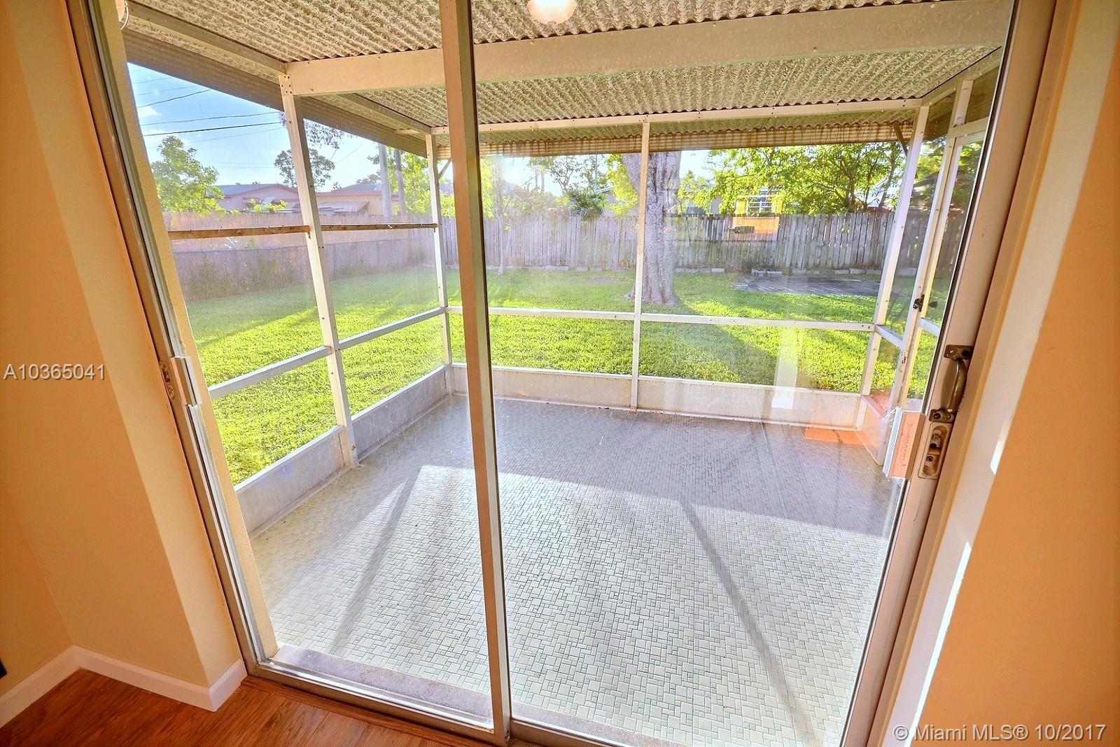 SUNSHINE PARK ESTATES ADD - Residential