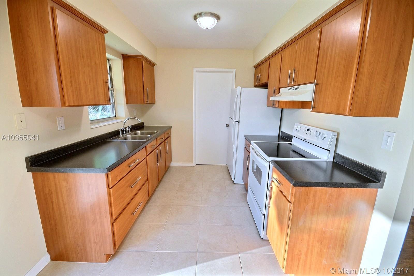 SUNSHINE PARK ESTATES ADD - Residential