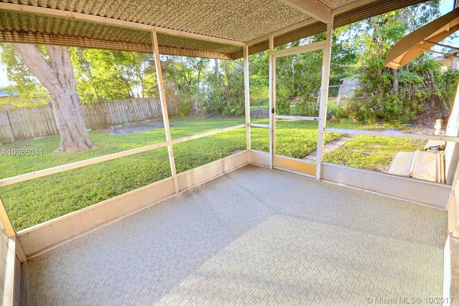 SUNSHINE PARK ESTATES ADD - Residential