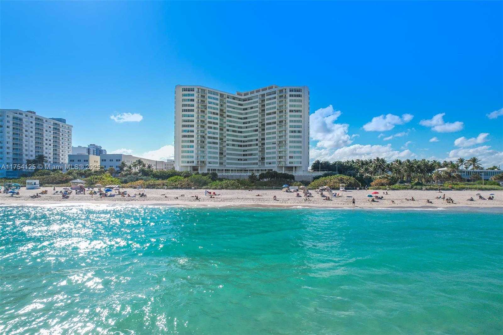 BURLEIGH HOUSE CONDO - Residential
