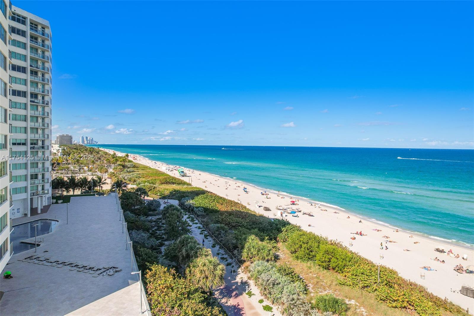 BURLEIGH HOUSE CONDO - Residential