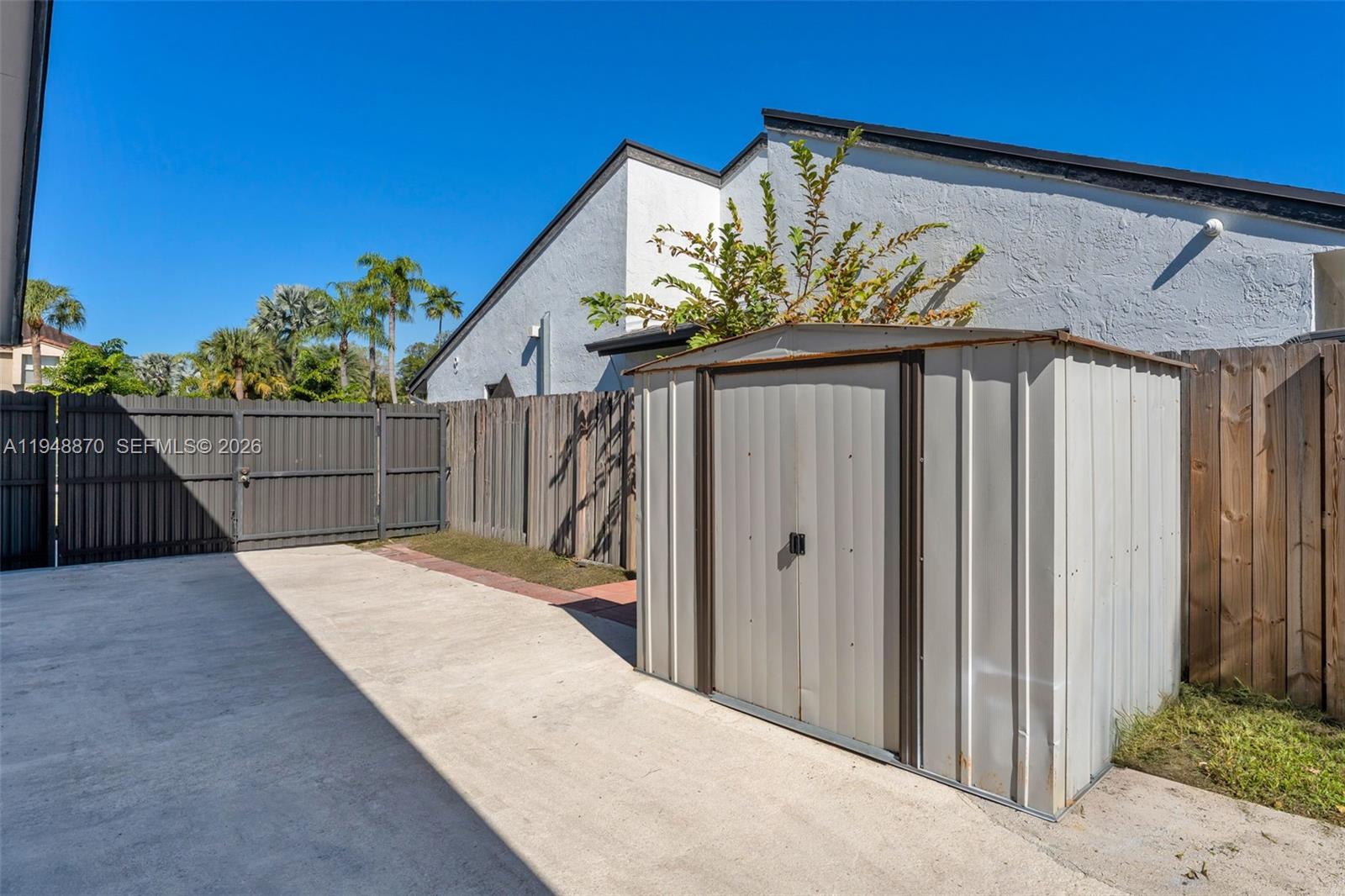 HABITAT ESTATES SEC 3 - Residential