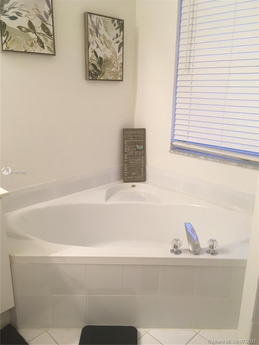 CEDAR RIDGE ESTATES - Residential