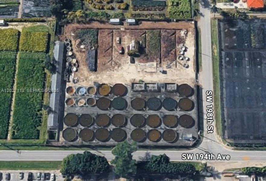 Tilapia farming in tanks business plus more than two acres land.

Total Lot Size: 2.13 acres / 92,783 sf
 It thrives in Recirculating Aquaculture Systems (RAS)
business opportunity to make profits right a way