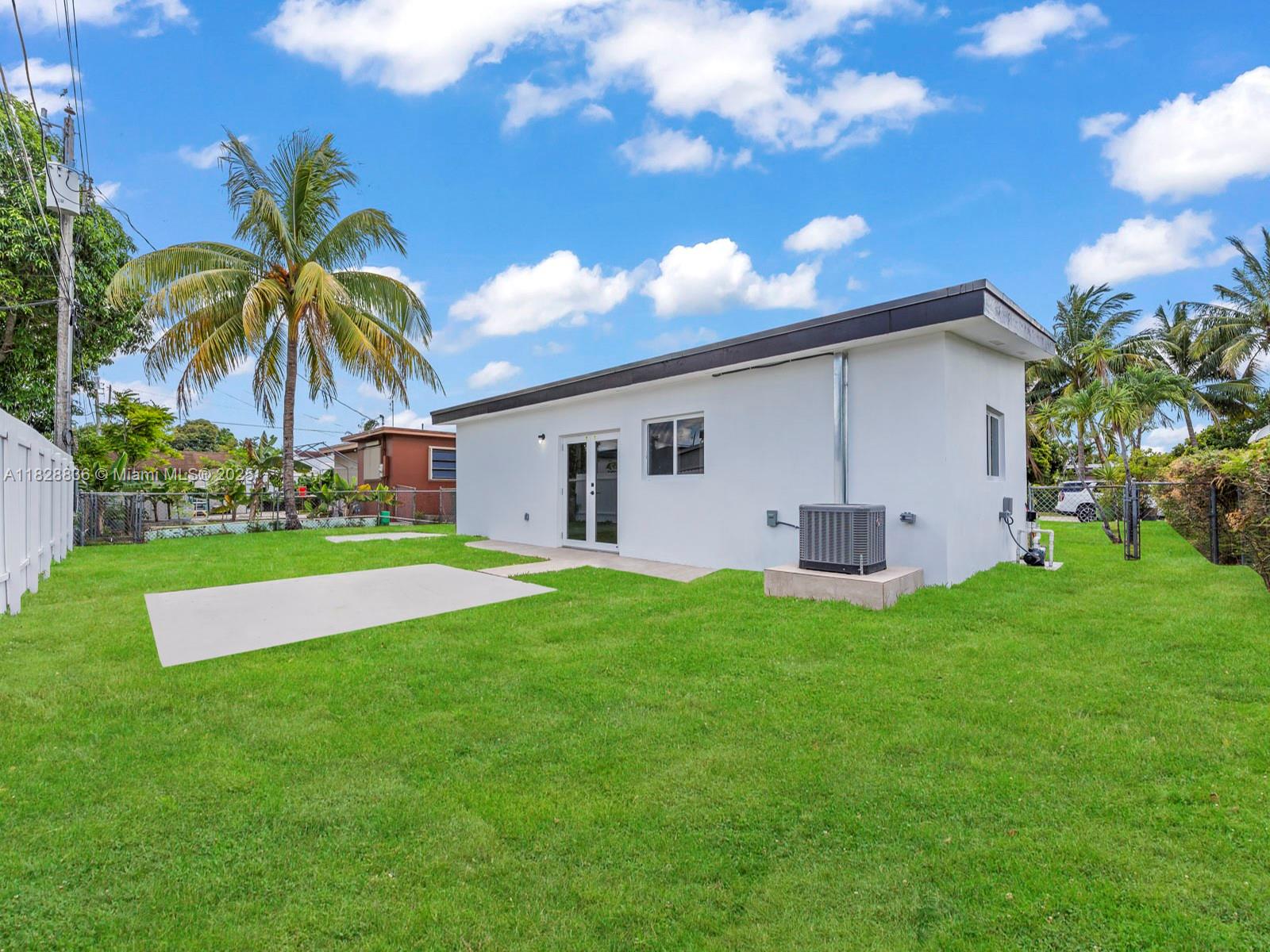 DEAL MANOR - Residential