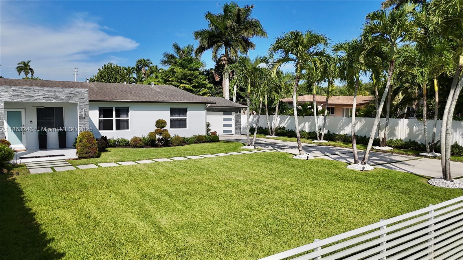 BISCAYNE GARDENS SEC E PA - Residential