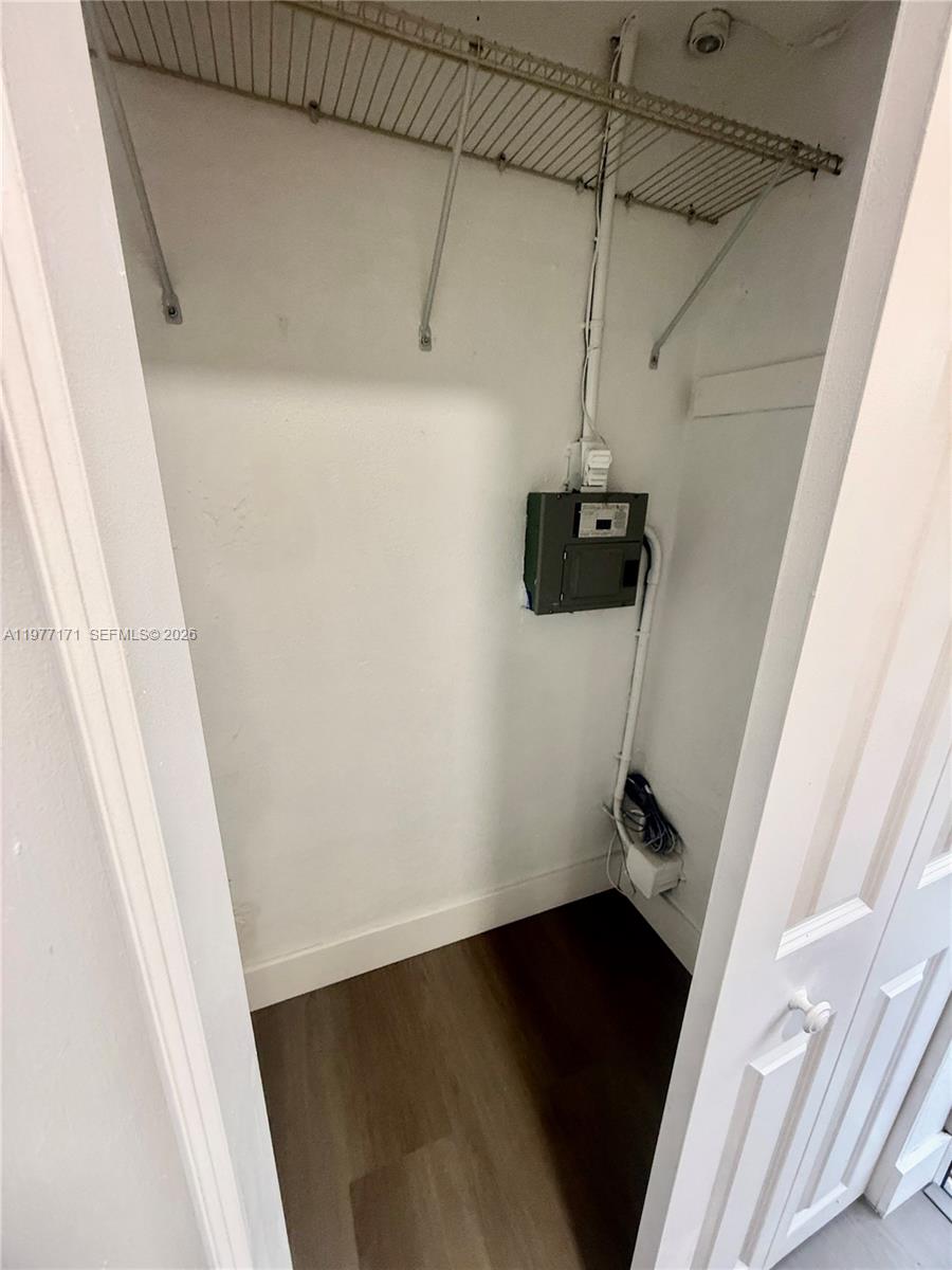 BOULEVARD HEIGHTS SEC 8 - Residential Lease