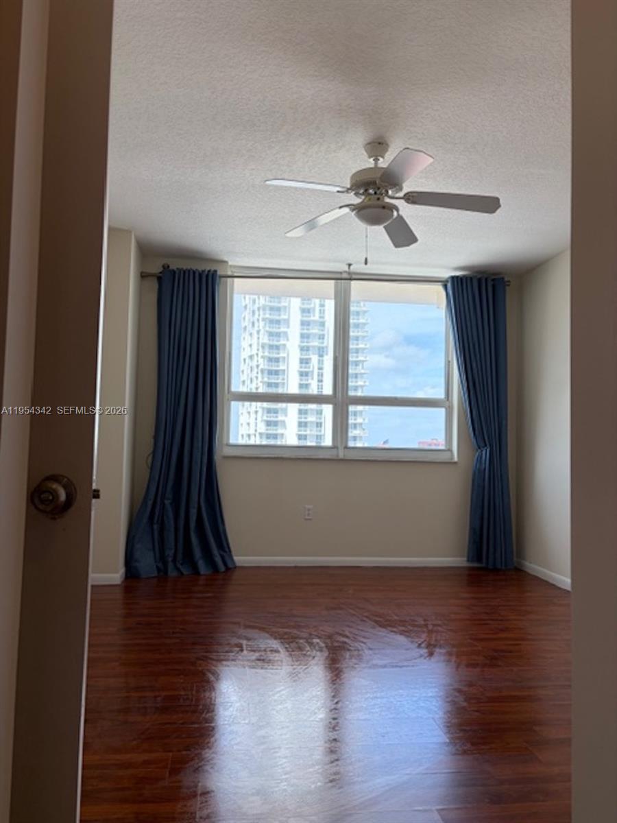 CITE CONDO - Residential