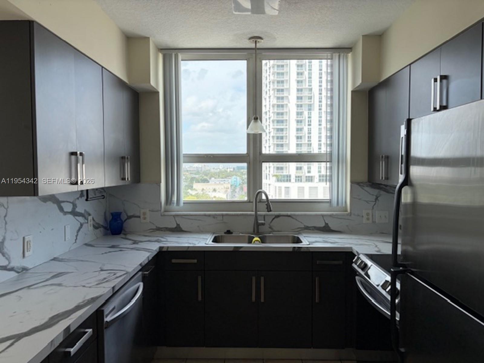 CITE CONDO - Residential