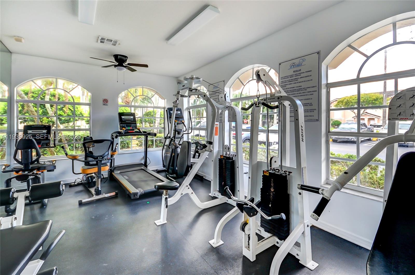 LAS BRISAS AT DORAL CONDO - Residential