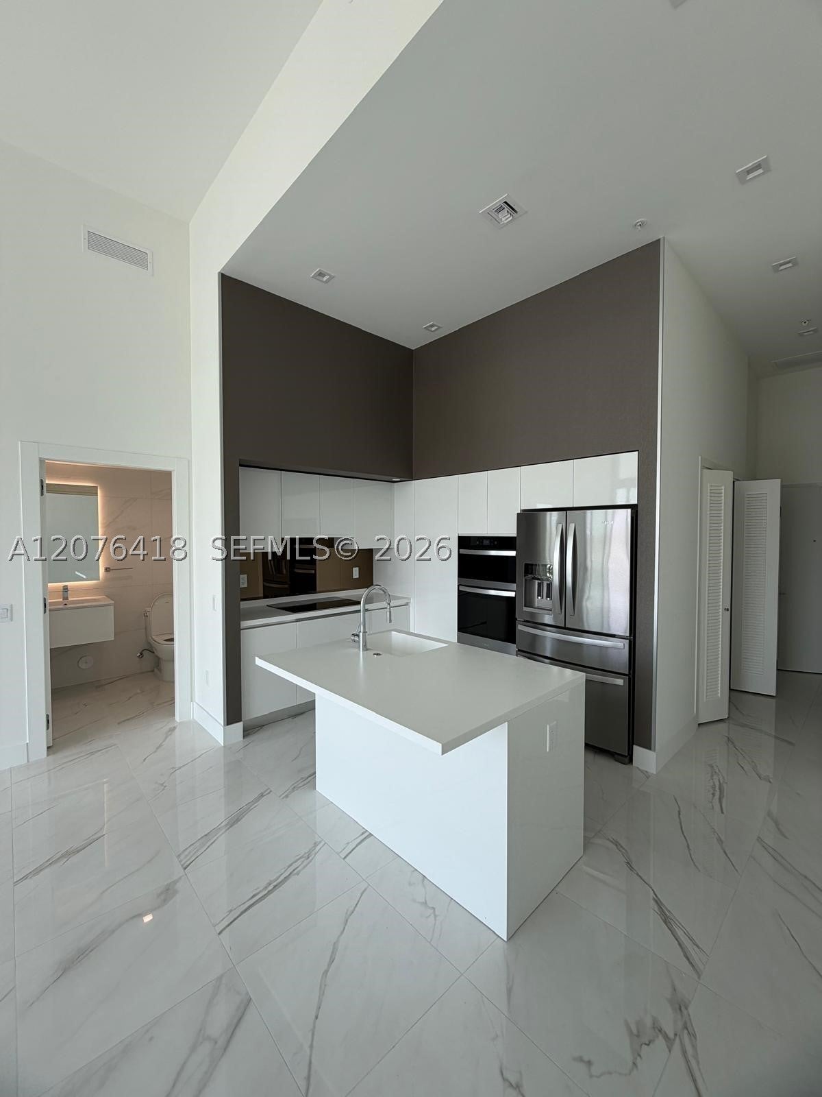 1170 E Hallandale Beach Blvd 502, Hallandale Beach FL 33009