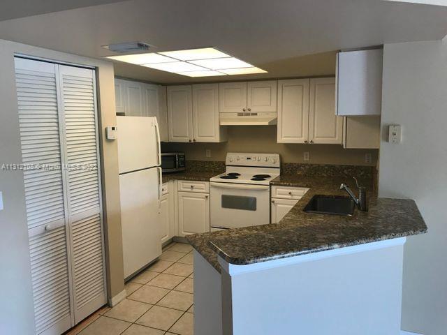 GRAND VIEW AT CRESTWOOD C - Residential Lease