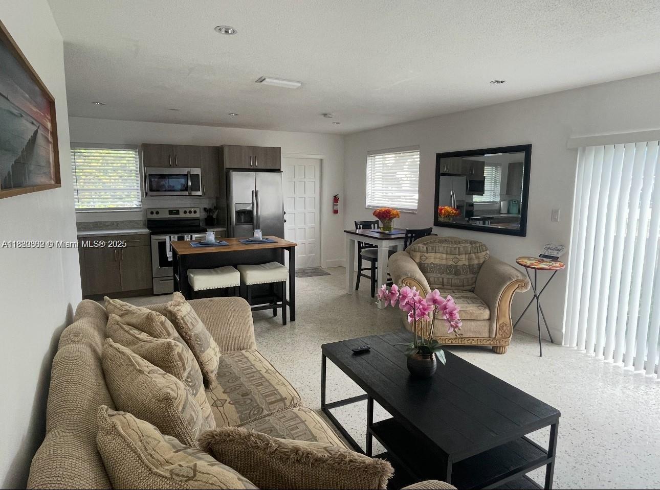KEY LARGO PARK AMD - Residential Lease