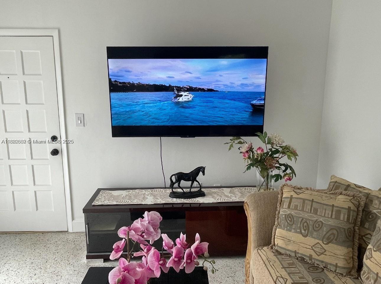 KEY LARGO PARK AMD - Residential Lease