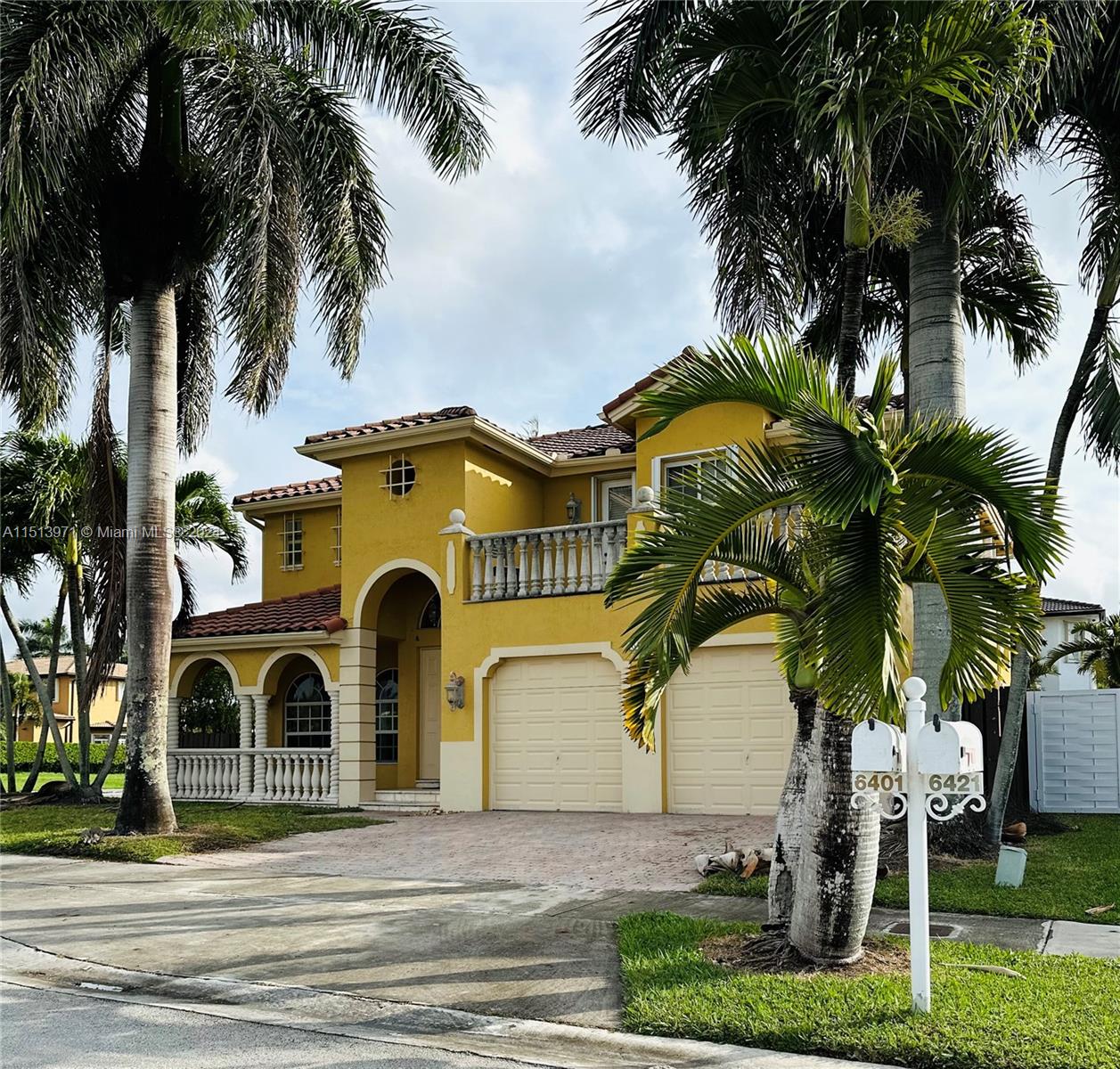 View Miami, FL 33193 house