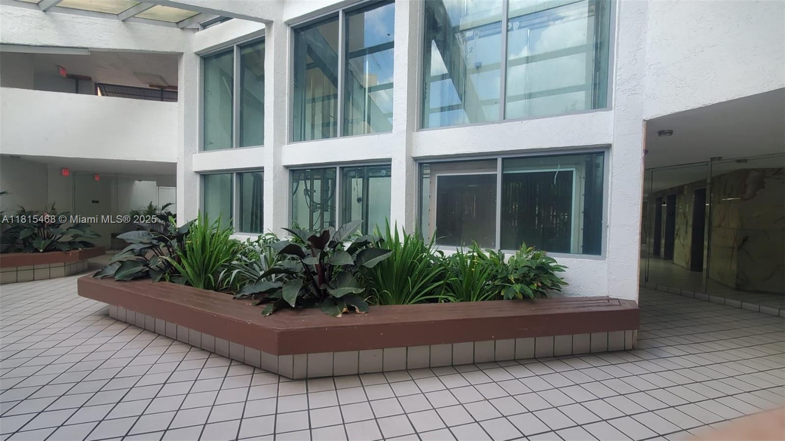 Rental Property at 11790 Sw 18 St 124, Miami, Broward County, Florida - Bedrooms: 2 
Bathrooms: 2  - $2,200 MO.