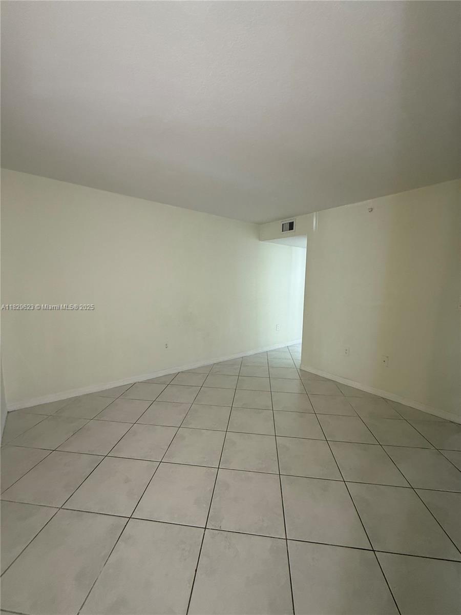 12605 SW 91st St 202