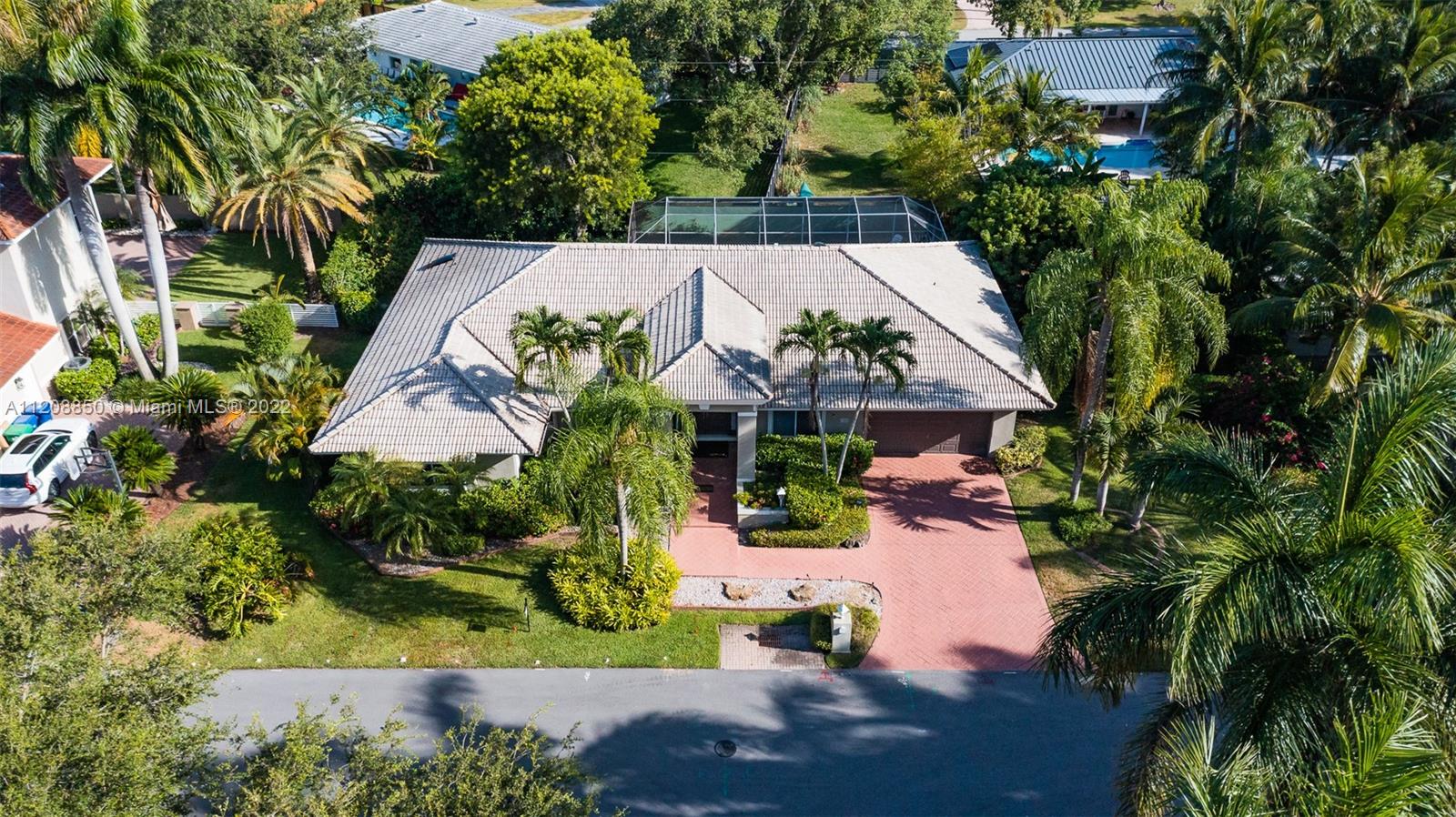 OLD CUTLER PALMS - Residential