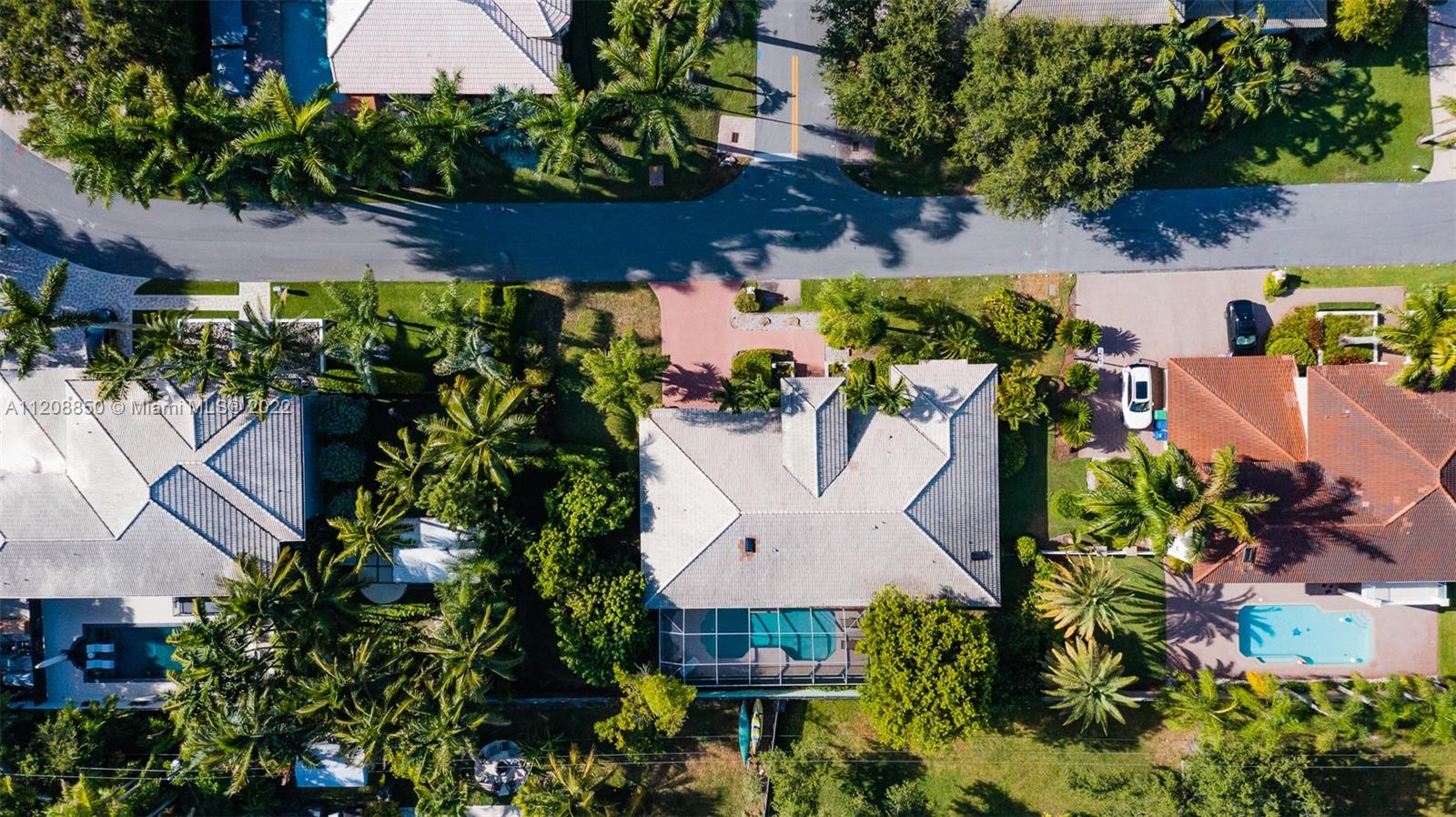 OLD CUTLER PALMS - Residential