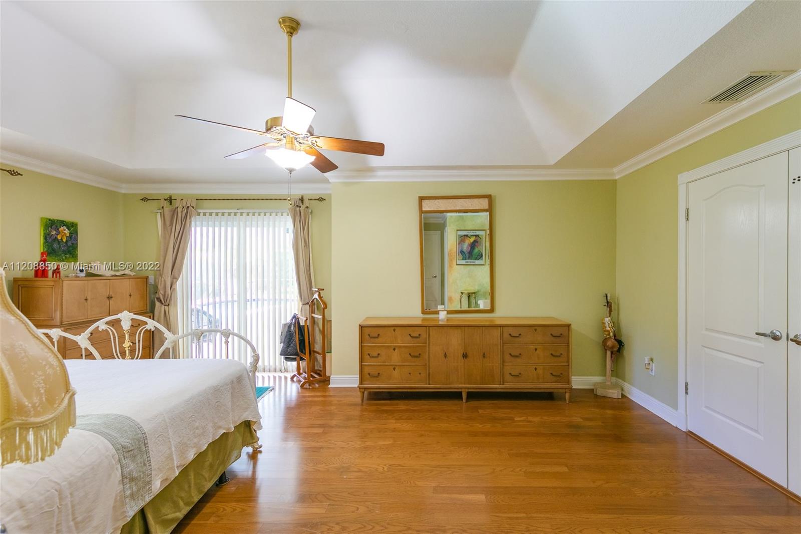 OLD CUTLER PALMS - Residential