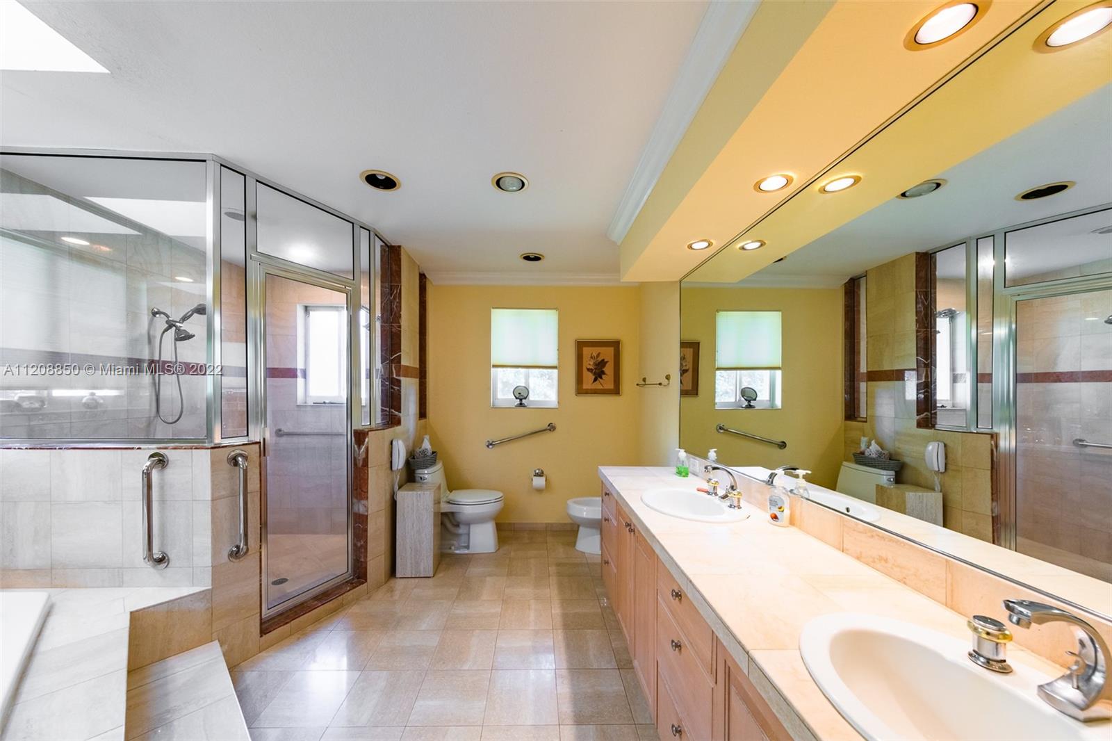 OLD CUTLER PALMS - Residential