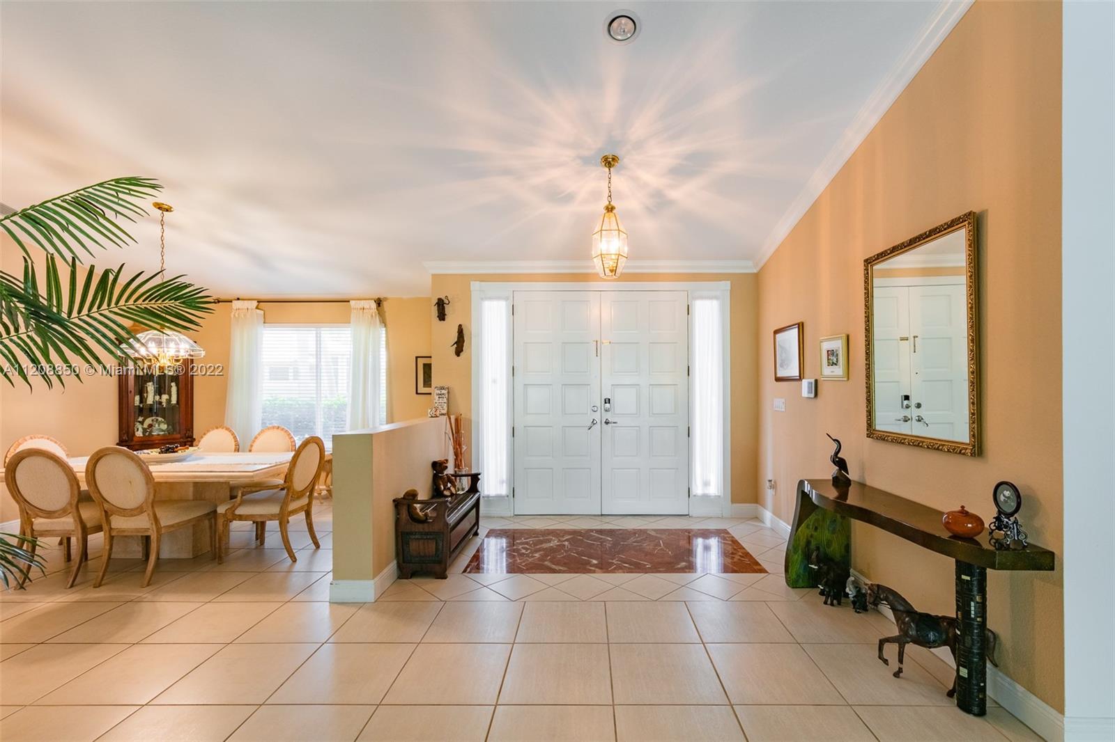 OLD CUTLER PALMS - Residential