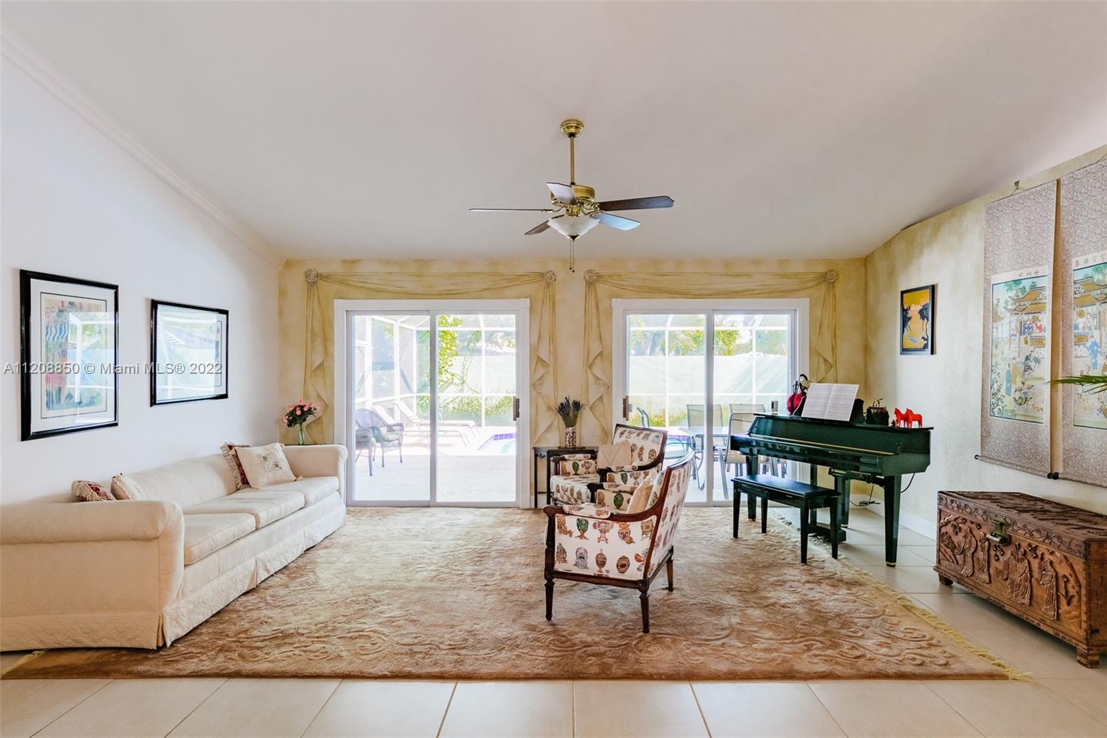 OLD CUTLER PALMS - Residential