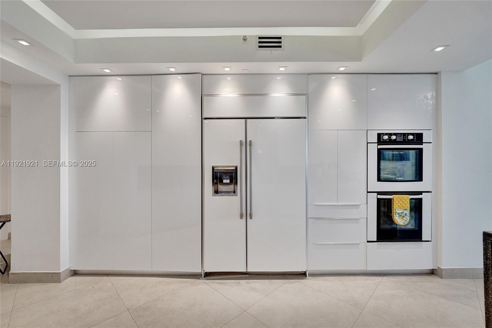 ATLANTIC I AT THE POINT C - Residential