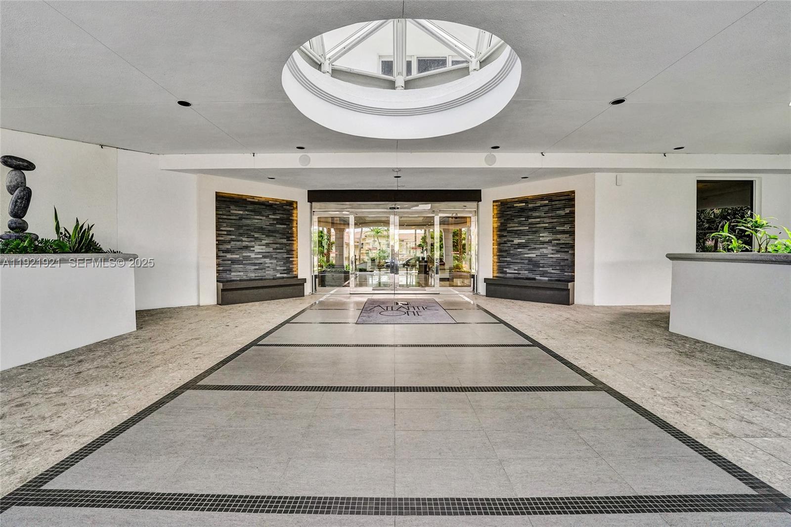 ATLANTIC I AT THE POINT C - Residential