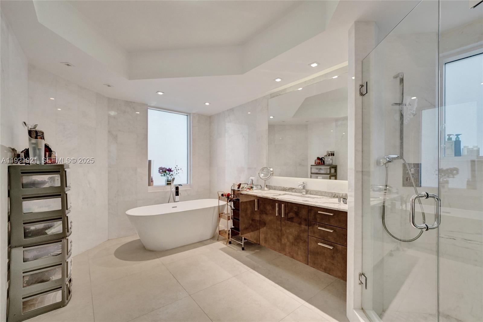 ATLANTIC I AT THE POINT C - Residential